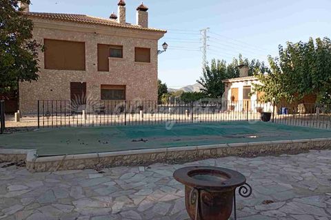 Villa i Villena, Alicante, Villena - € 425.000 | Ref: SF0473 - foto 36